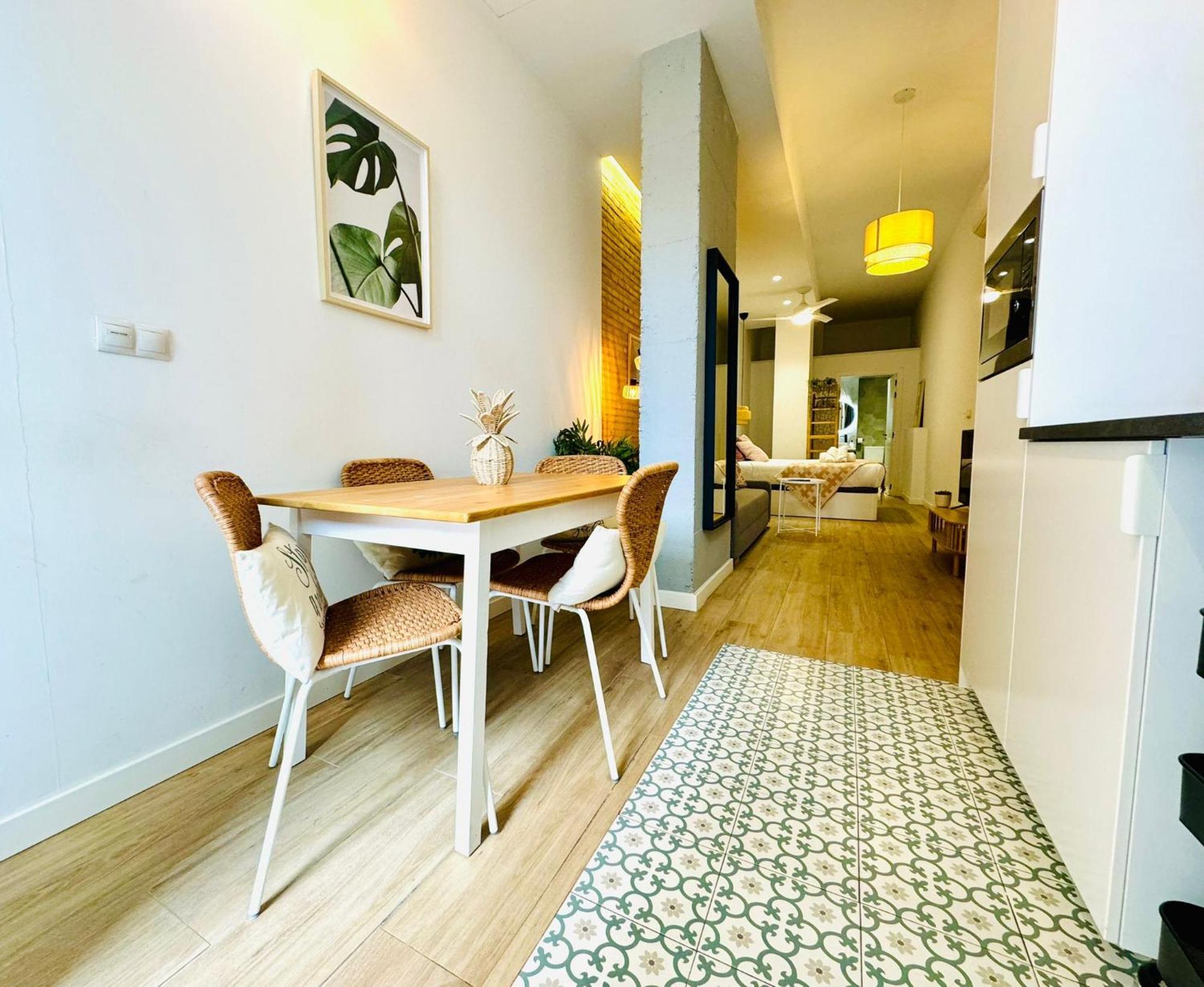 Appartamento Dorado Cabanyal - Luxury Beachside Charm *
